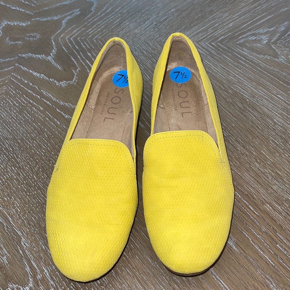 Soul shoes yellow